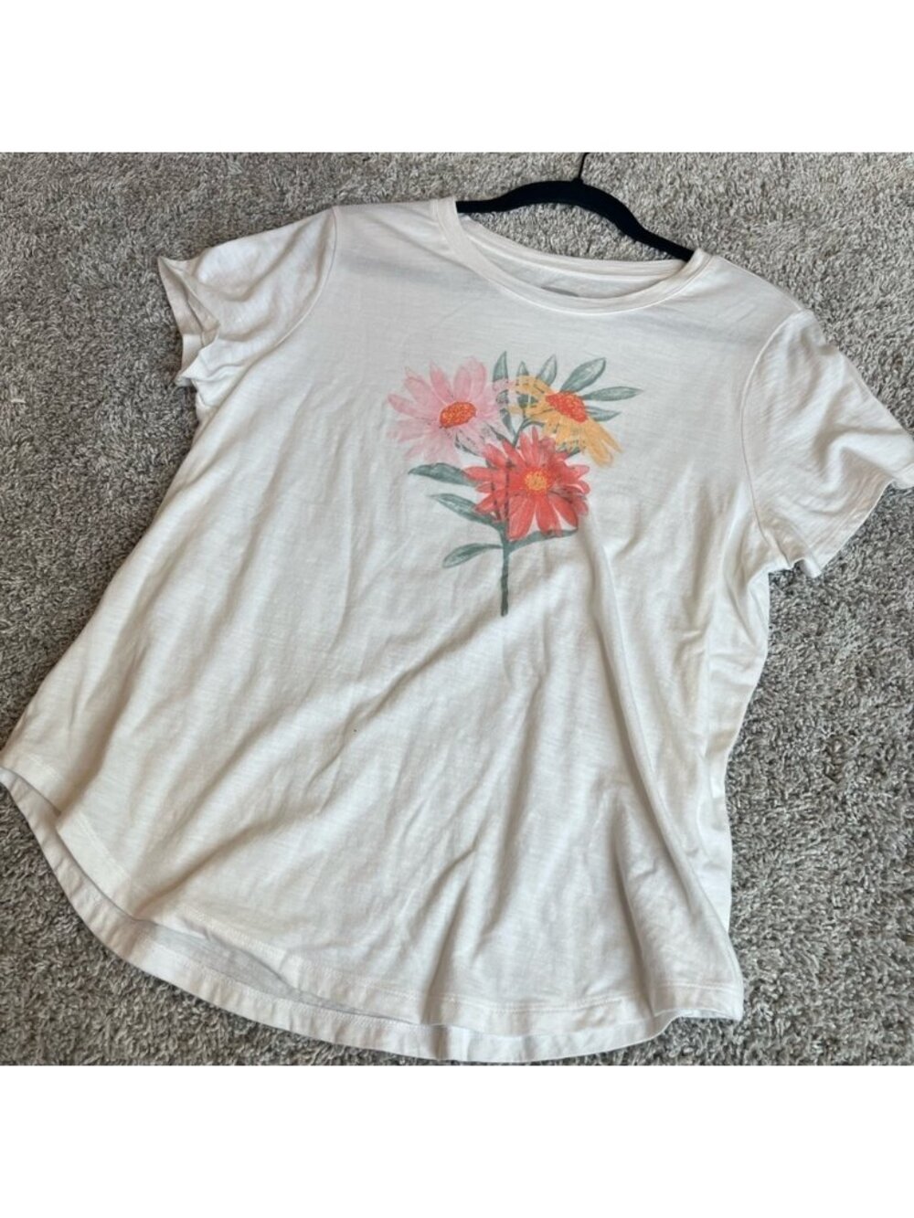 Cream Short Sleeve T-Shirt with Floral Design - Picture 2 of 4